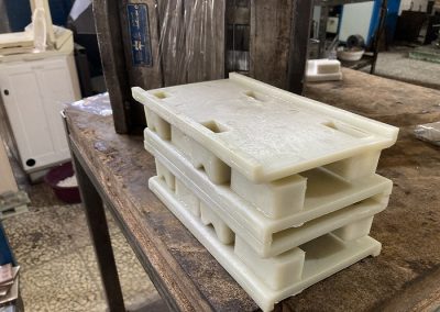 کپینگ برد | نشیمنگاه کاتد و آند | Capping Board